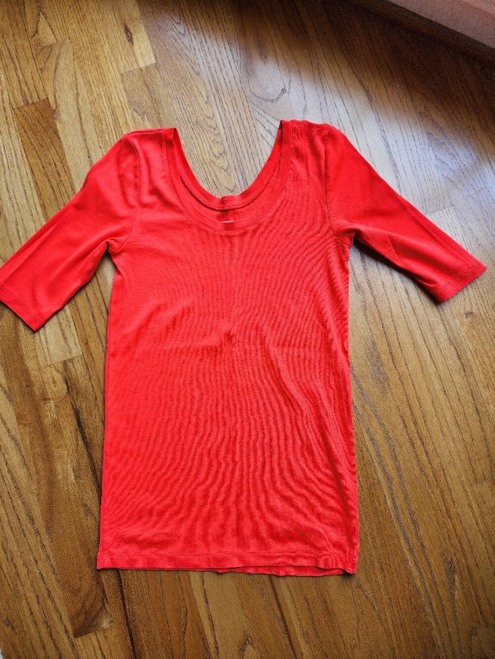 NWOT J.Crew Perfect Fit Red Scoop Neck 3/4 Sleeve Tee Size Small